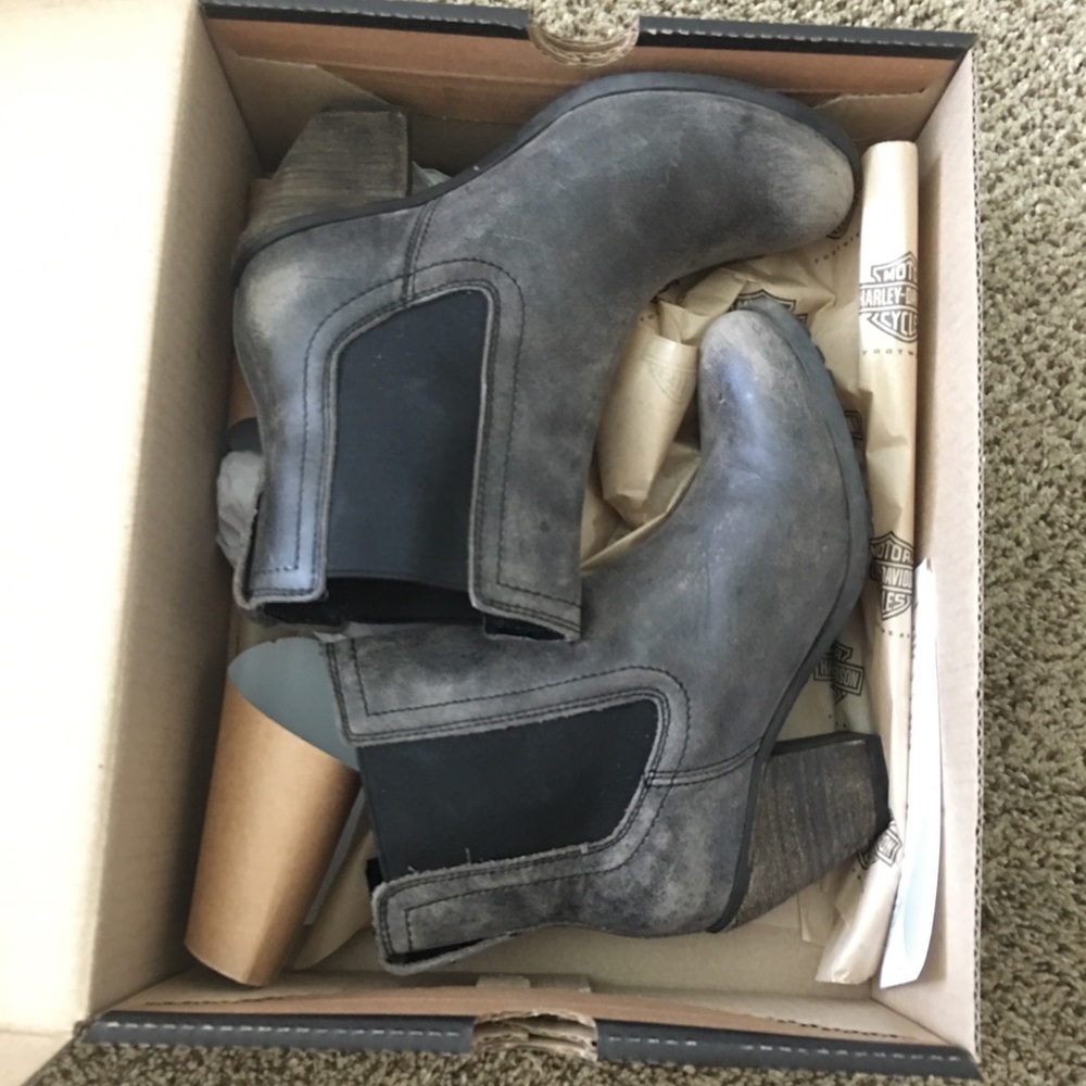 Women’s Harley Davidson boots